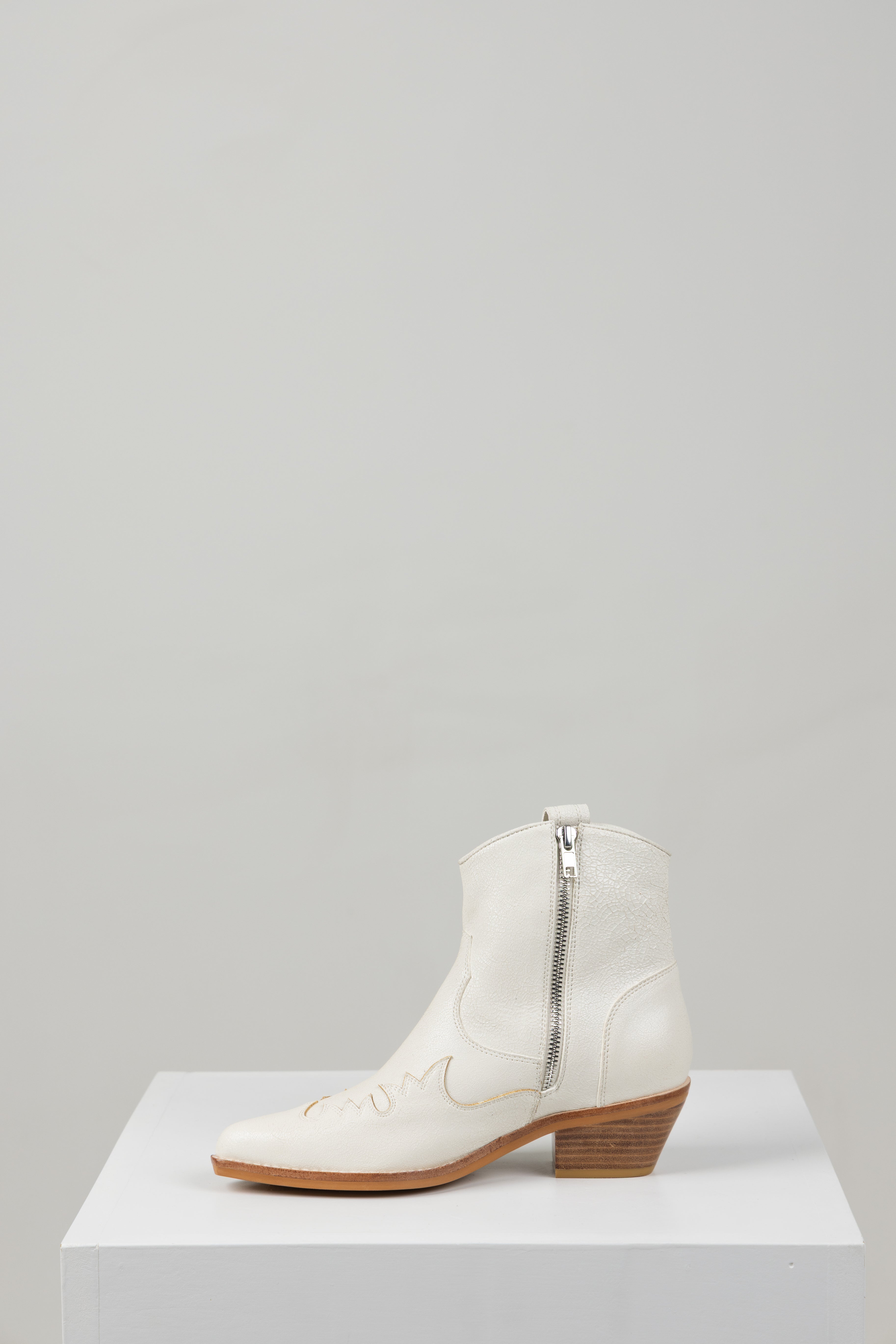 EERIKA ANKLE BOOT WHITE LEATHER