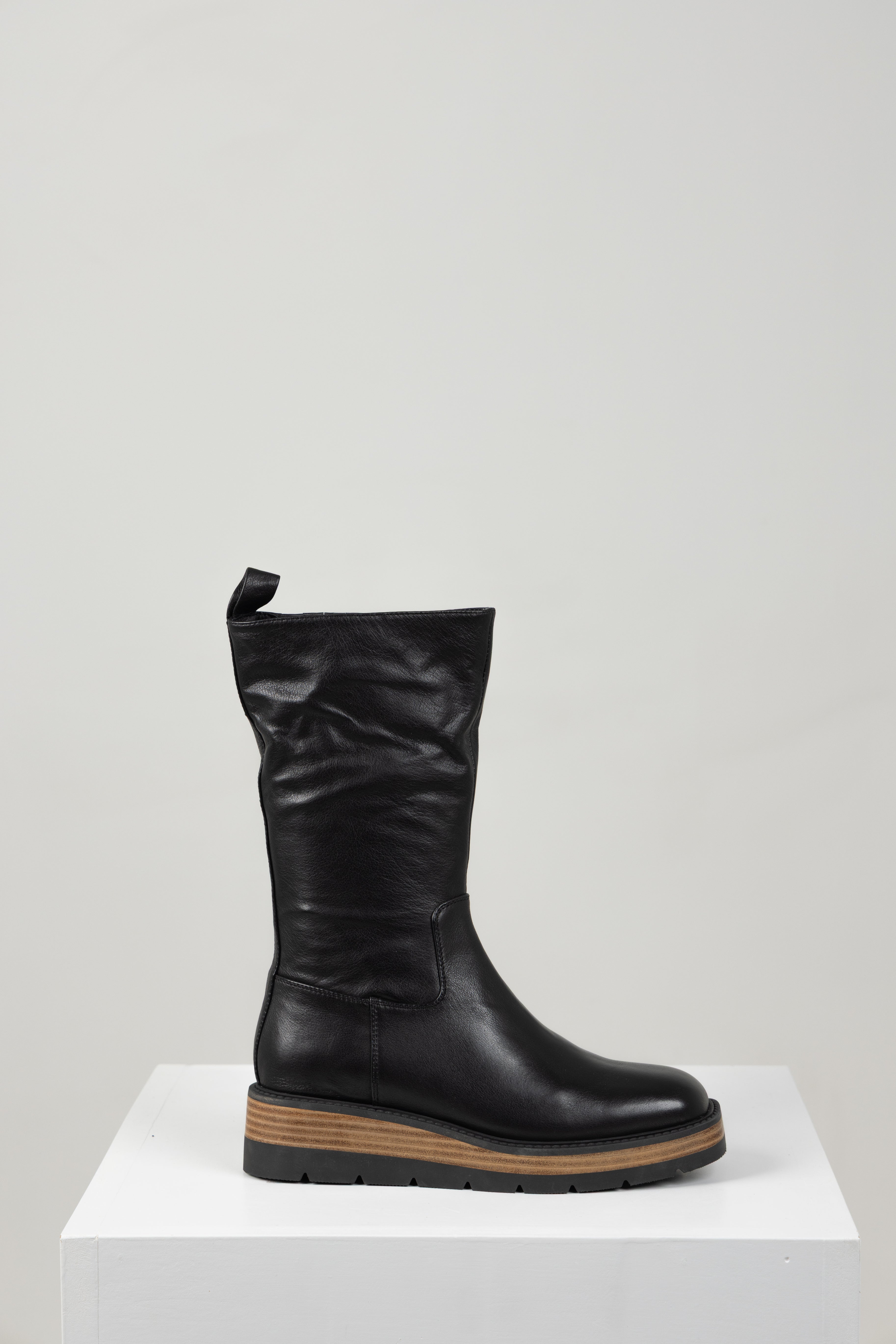 TOLGA CALF BOOT BLACK LEATHER