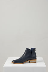 FOLSOMS ANKLE BOOT NAVY LEATHER