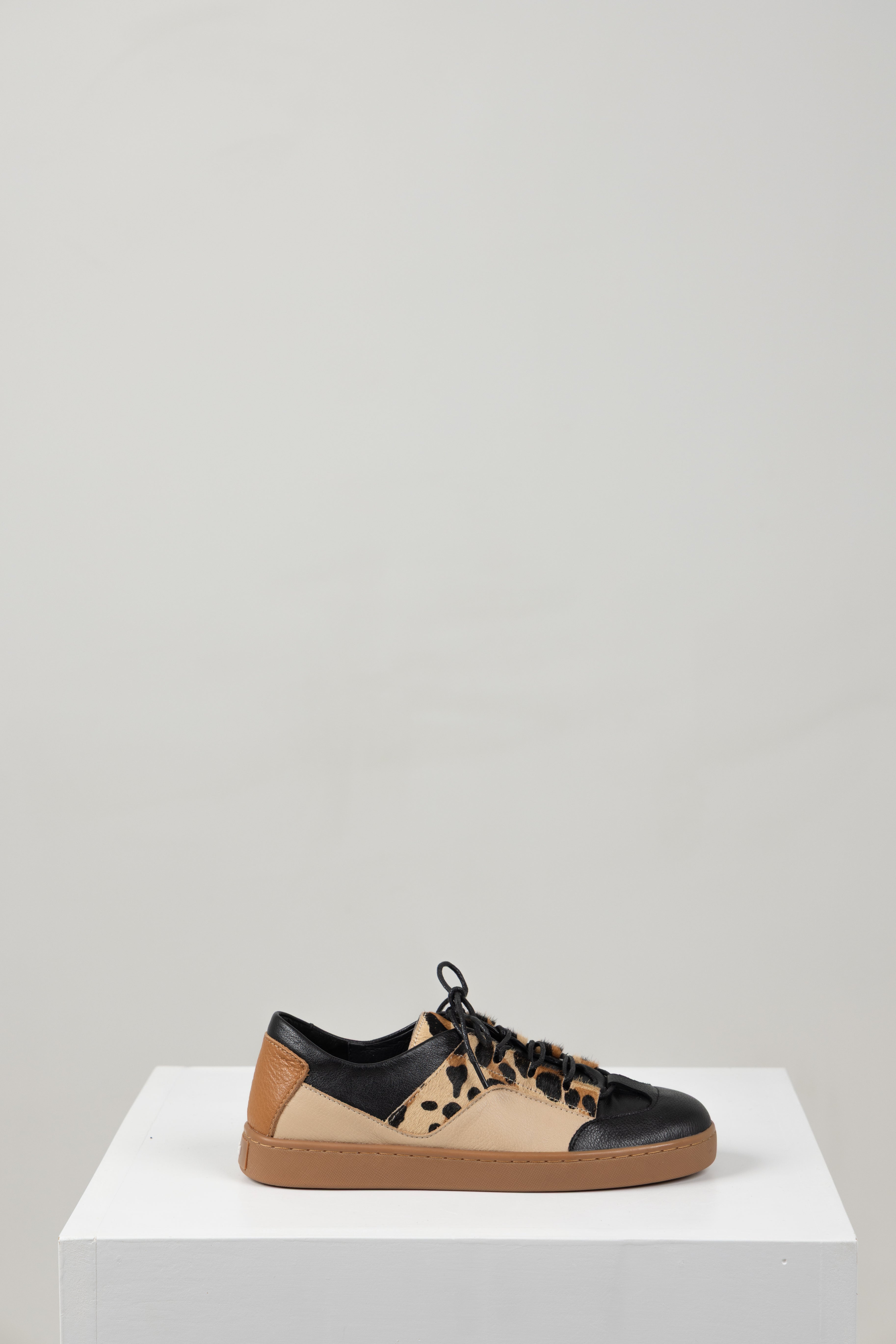 HASANA LEOPARD SNEAKER
