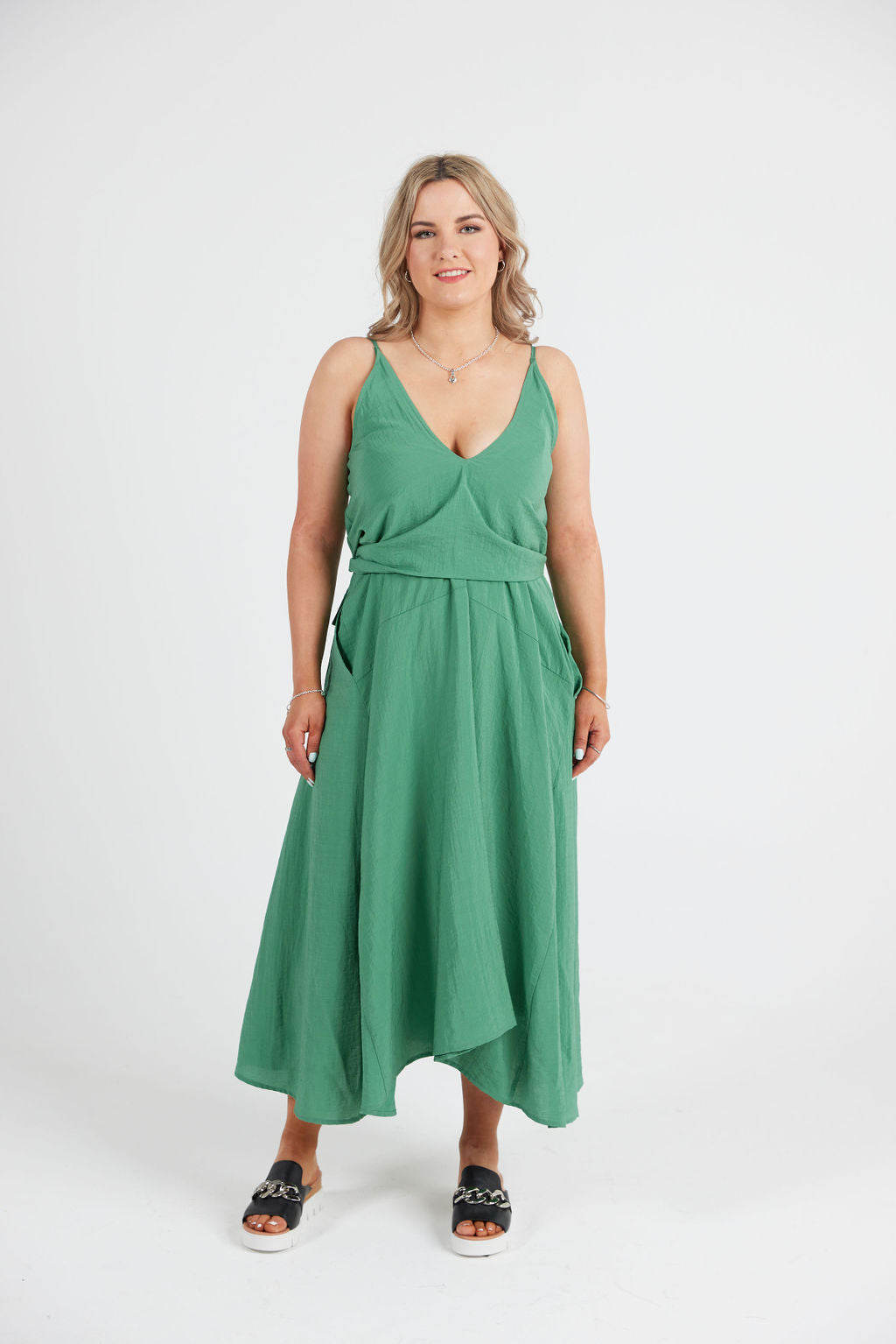 THE LADYKILLERS CAMI DRESS - GREEN